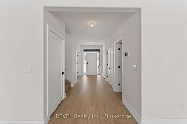 Property Photo:  32 Anchor Road  ON L0S 1A0 