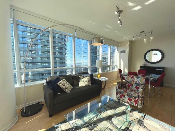 Property Photo:  55 Bremner Boulevard 3910  ON M5J 0A6 