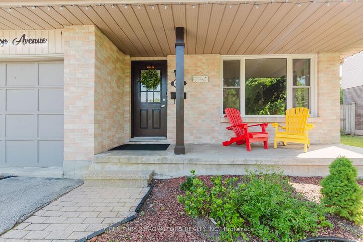 Property Photo:  674 Chiddington Avenue  ON N6C 2W7 