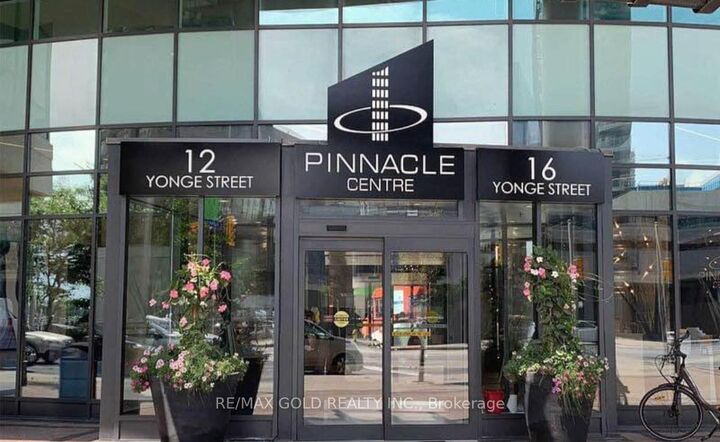 16 Yonge Street 1808 — photo 1