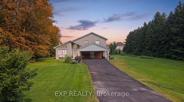 104 Sideroad 18 Road — photo 1