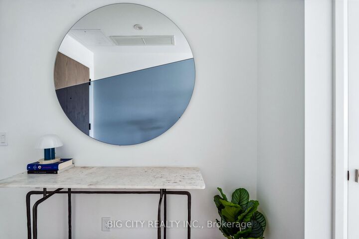 Property Photo: 36 Brentcliffe Road 1110 ON M4G 0E1