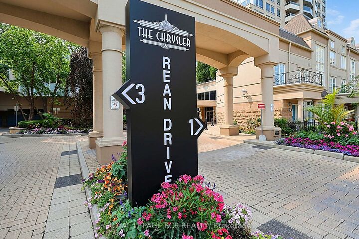 Property Photo:  1 Rean Drive 113  ON M2K 3C1 