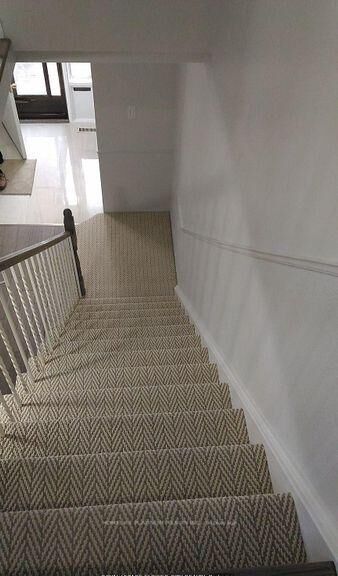 Property Photo:  118 Sexton Crescent  ON M2H 2L6 