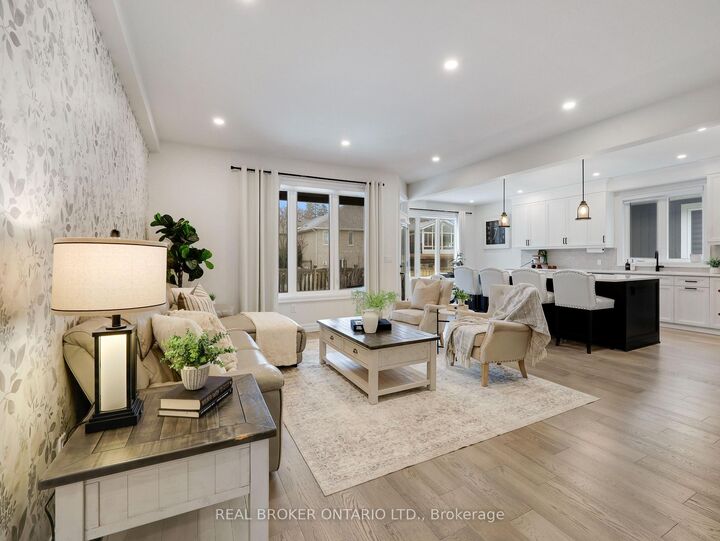 Property Photo: 68 Cedar Street 11 ON N3L 0L4