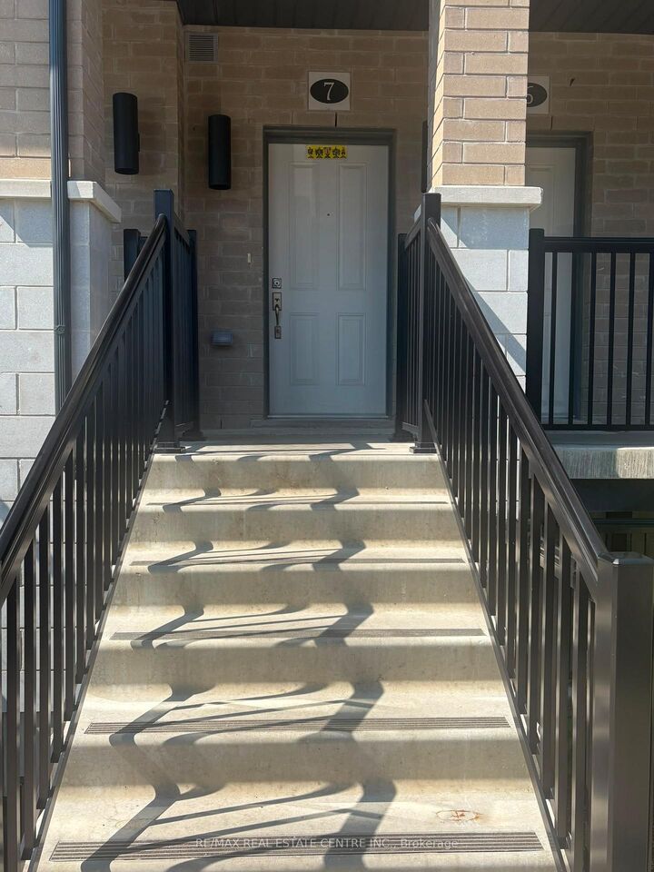 Property Photo:  25 Isherwood Avenue A7  ON N1R 1B6 