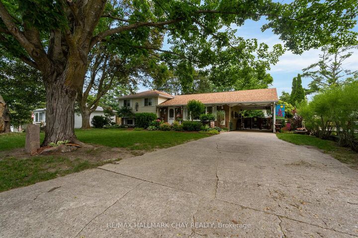 Property Photo:  82 Fourth Street  ON L3V 4B8 