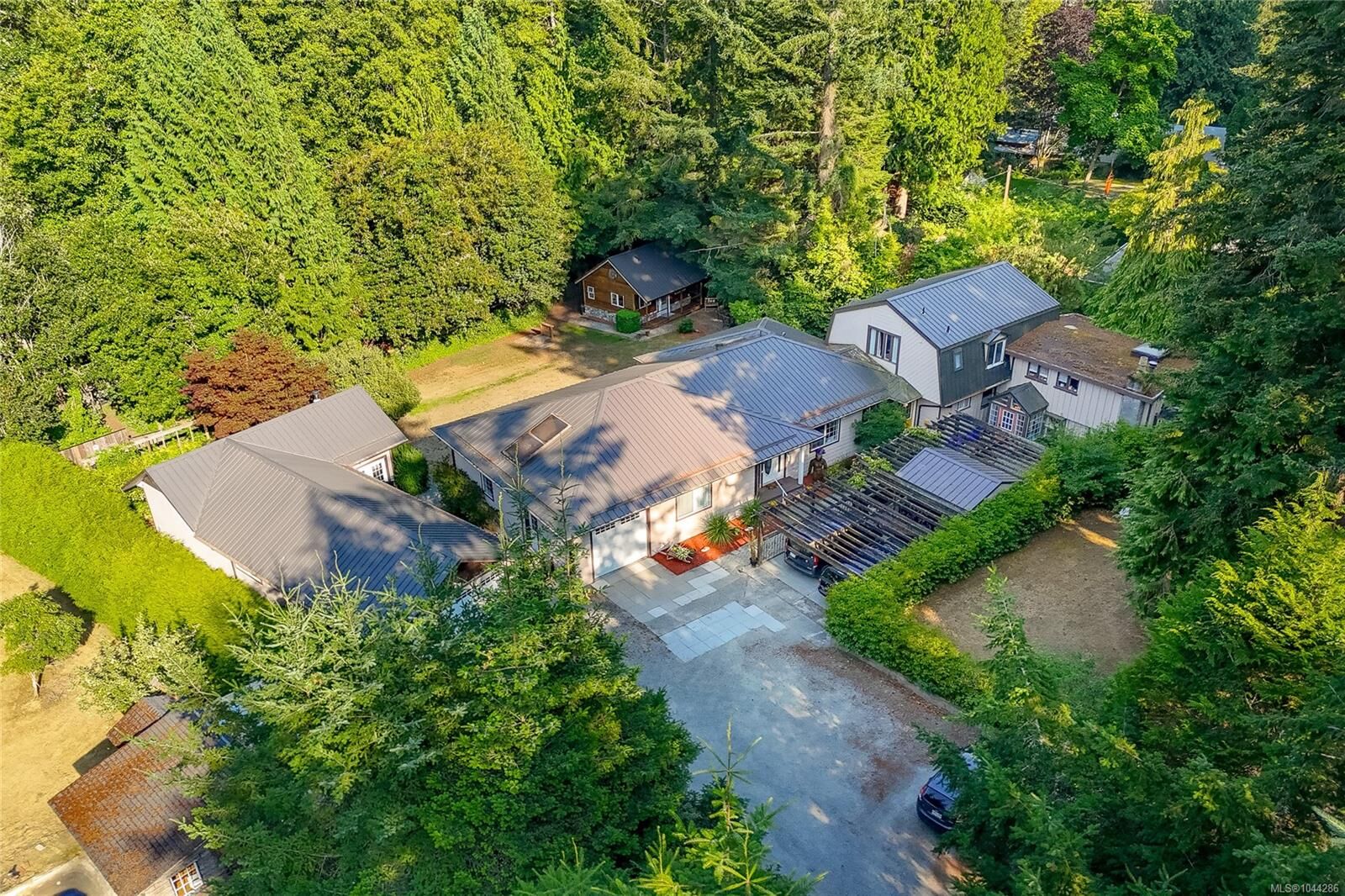 Property Photo: 5435 Fowler Rd BC V8Y 1Y4