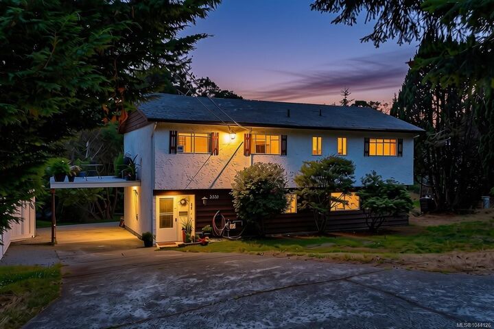 Property Photo: 3330 Ravenwood Rd BC V9C 2X4