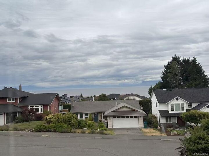 Property Photo: 6063 Waldbank Rd BC V9V 1C7