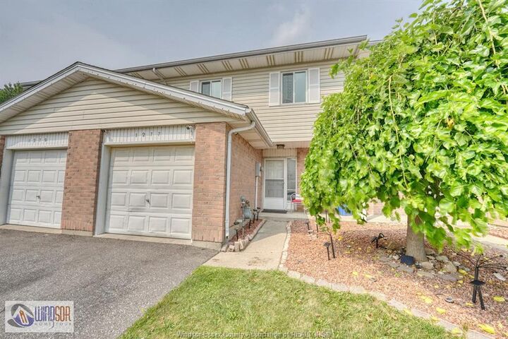 1277 Cardinal Crescent — photo 1