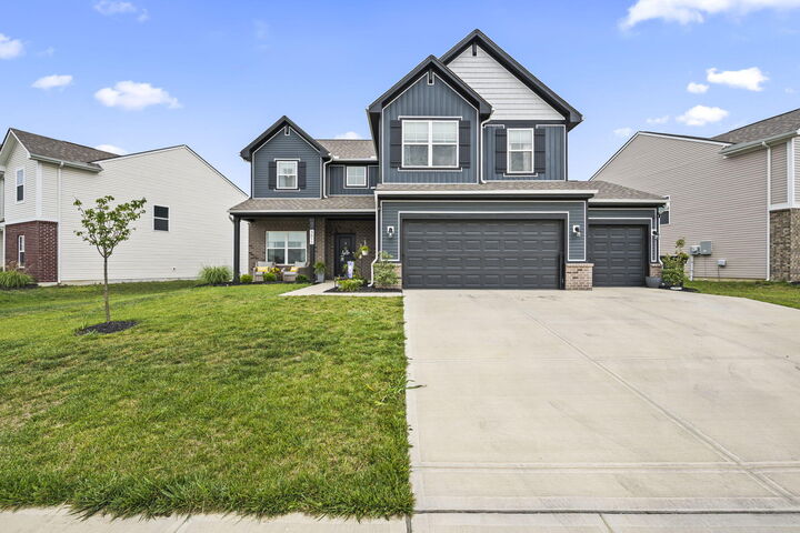 Property Photo: 3011 Falls Road OH 45315