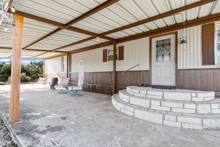 Property Photo:  100 South Street  TX 78672 