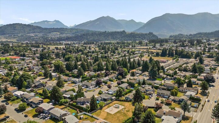 Property Photo: 6466 Trent Street BC V2R 1W2