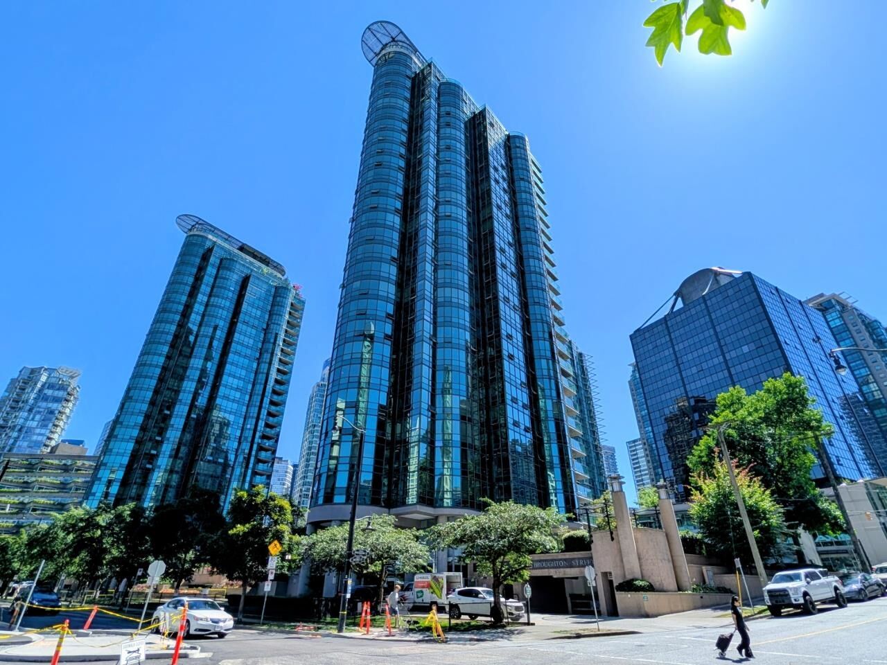 Property Photo: 588 Broughton Street 202 BC V6G 3E3