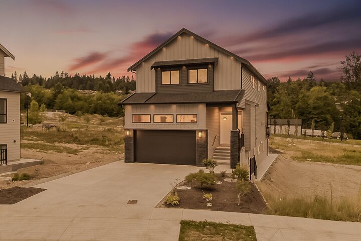 Property Photo: 13614 230A Street BC V4R 0G4