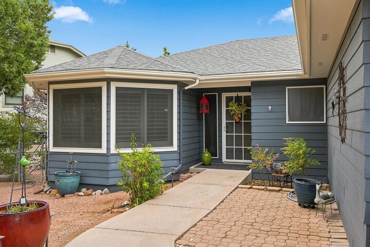 Property Photo: 1105 N Bavarian Way AZ 85541