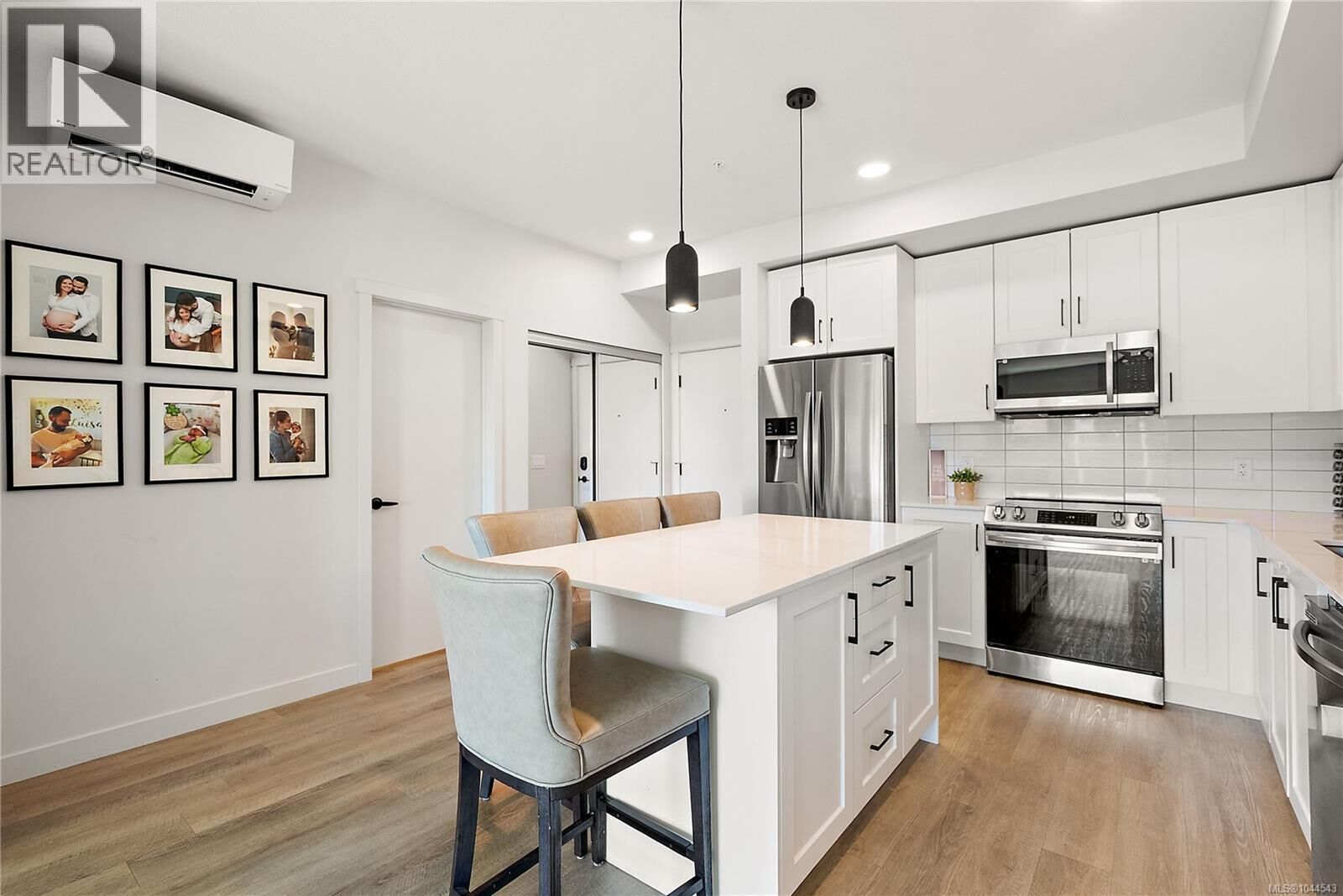 Property Photo:  2461 Gateway Road 412  BC V9B 6M6 