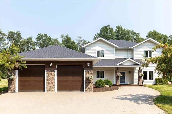 Property Photo: 131 Dominic Drive MB R0A 0W0