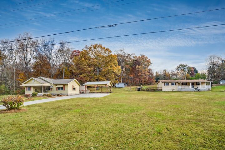 Property Photo: 14098 Hwy 225 GA 30711