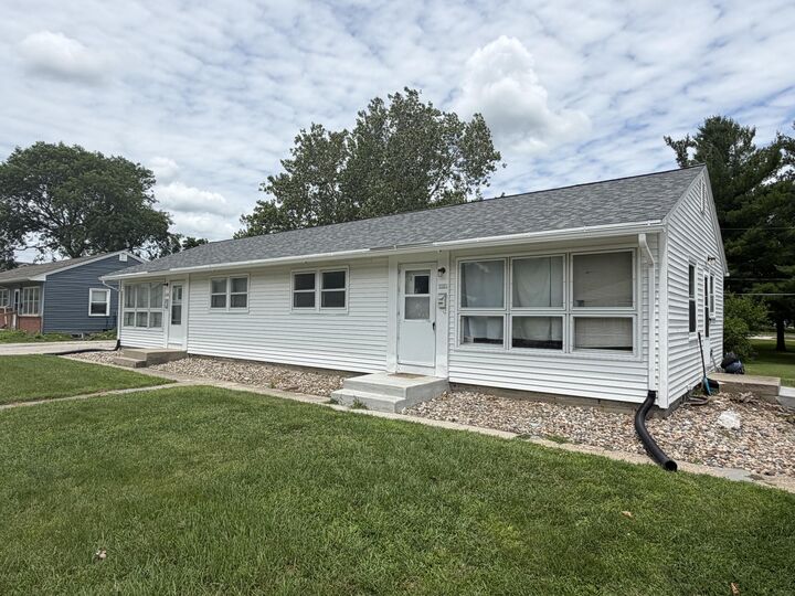 Property Photo: 3531/3533 Tripp Street IA 50014