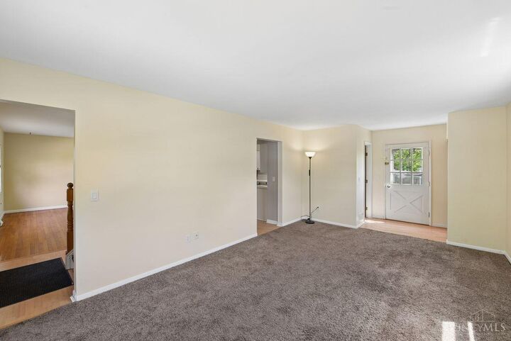 Property Photo:  10660 Bridlepath Lane  OH 45241 