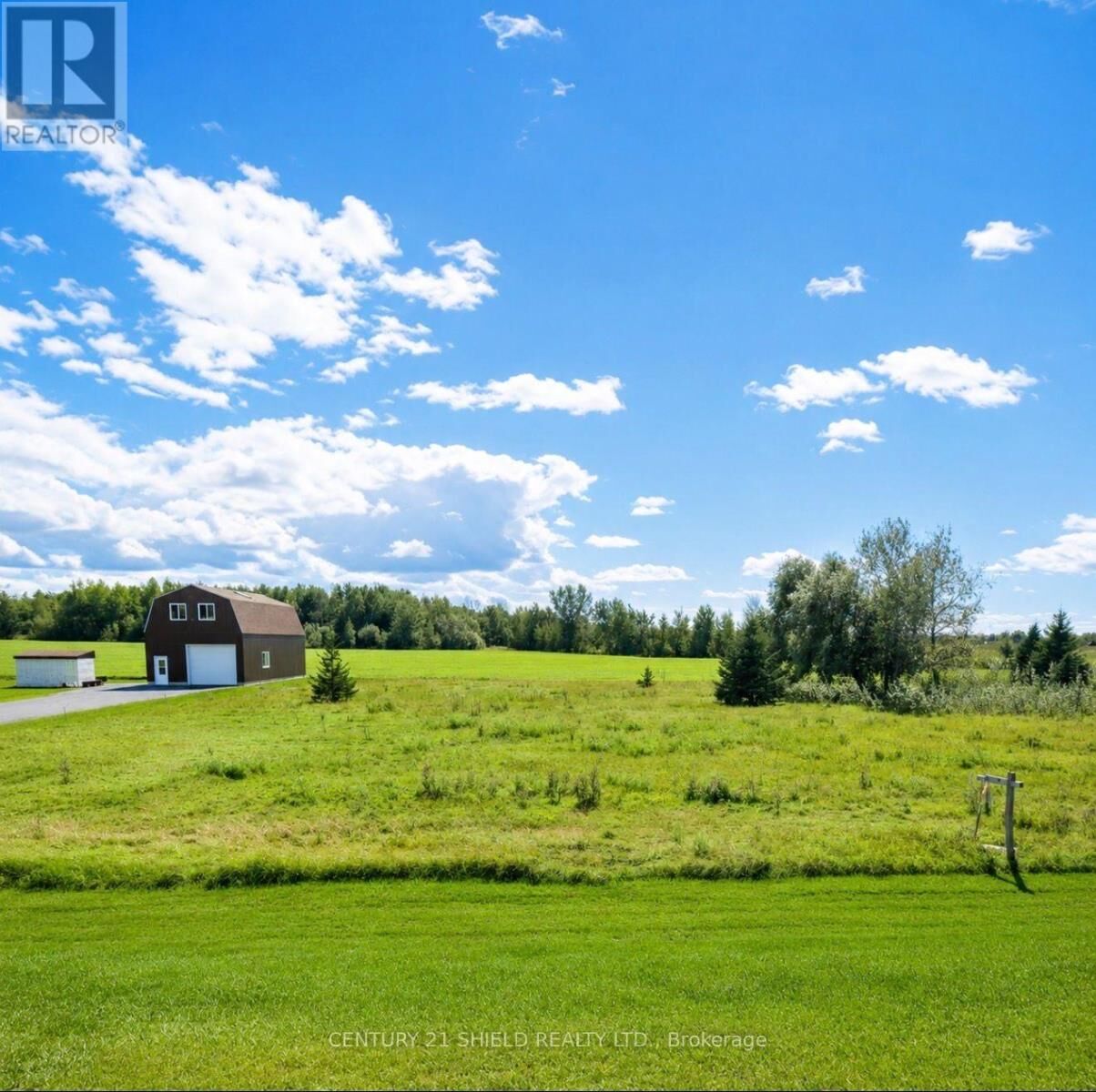 Property Photo:  0000 Front Street  ON K0C 1K0 