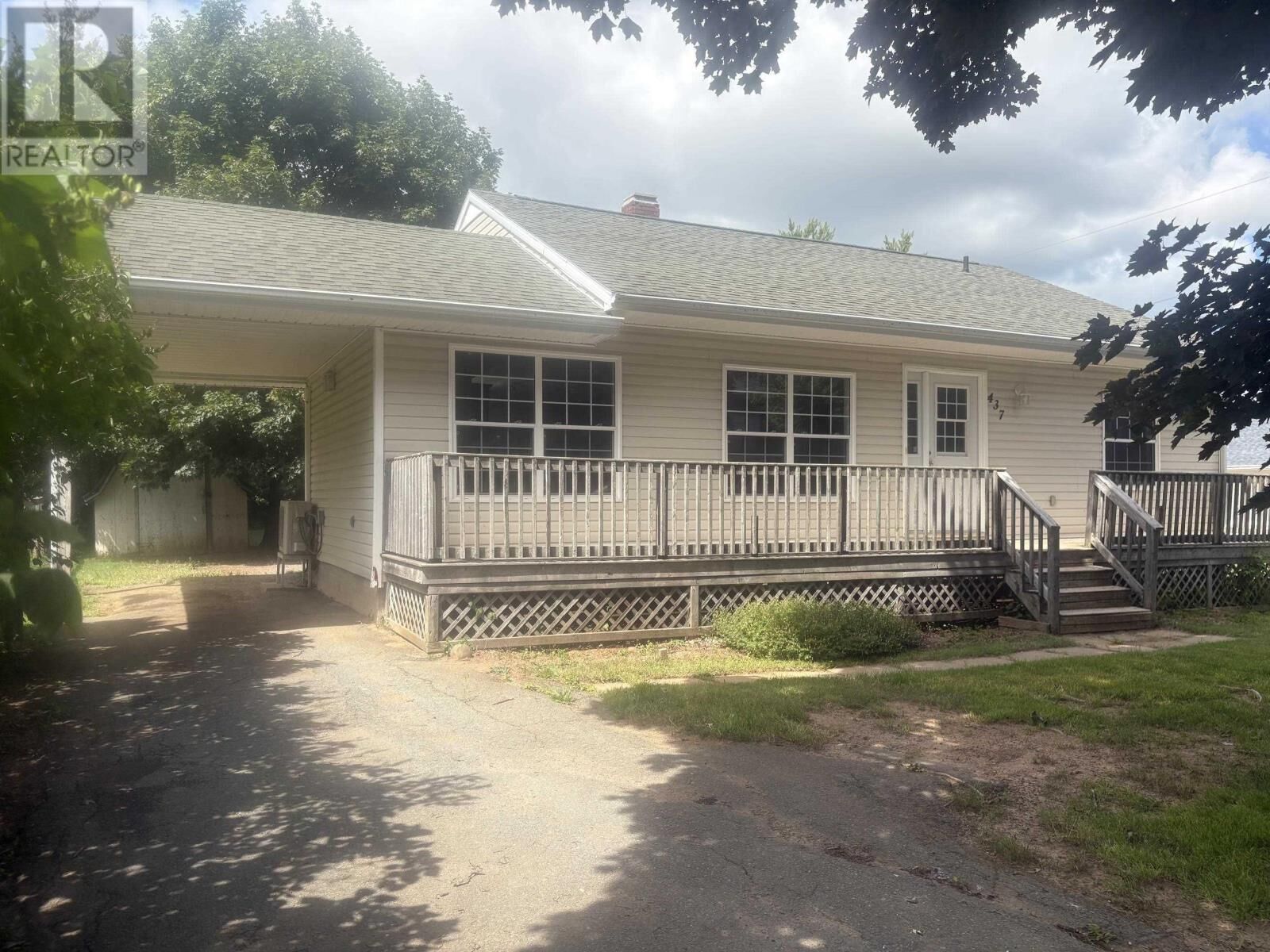 Property Photo:  437 Main Street  NS B0P 1M0 