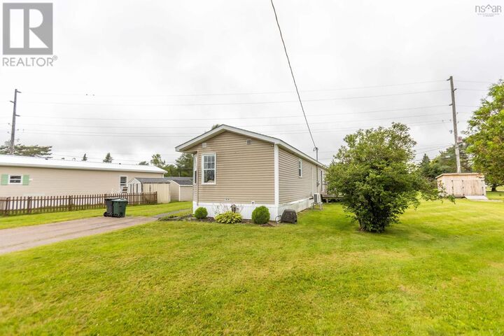 Property Photo:  8 Lorne Crescent  NS B4H 4B7 