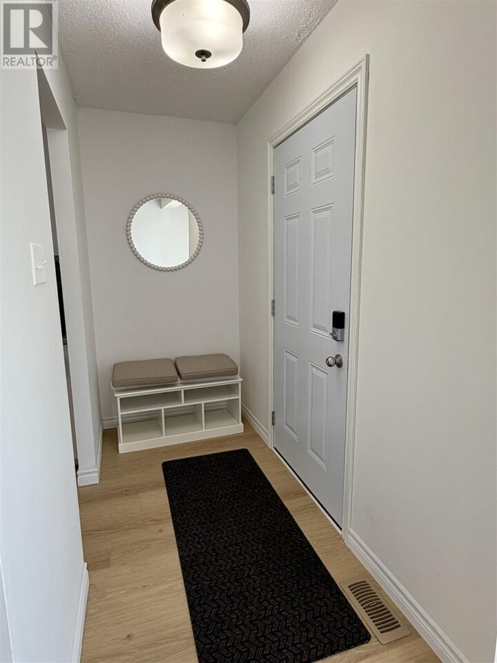 Property Photo: 136 Frobel Dr ON P5A 3A2