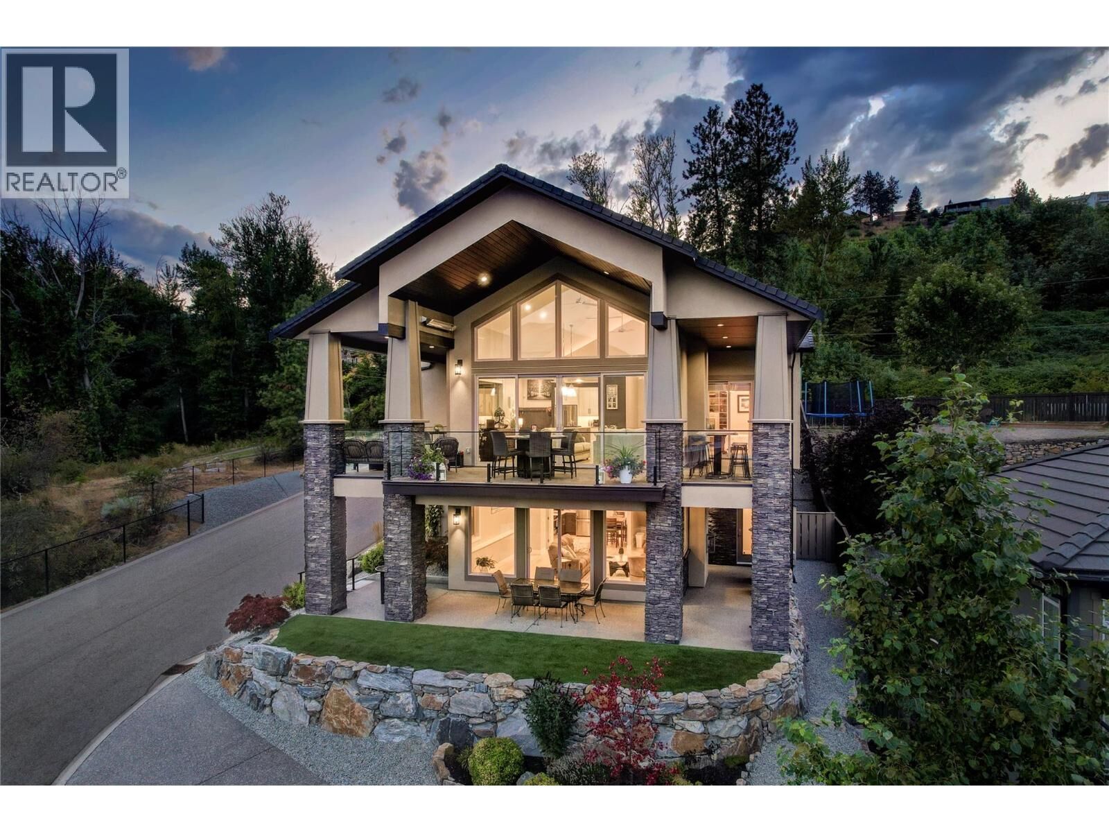 Property Photo: 6267 Sundstrom Court 1 BC V0H 1X7