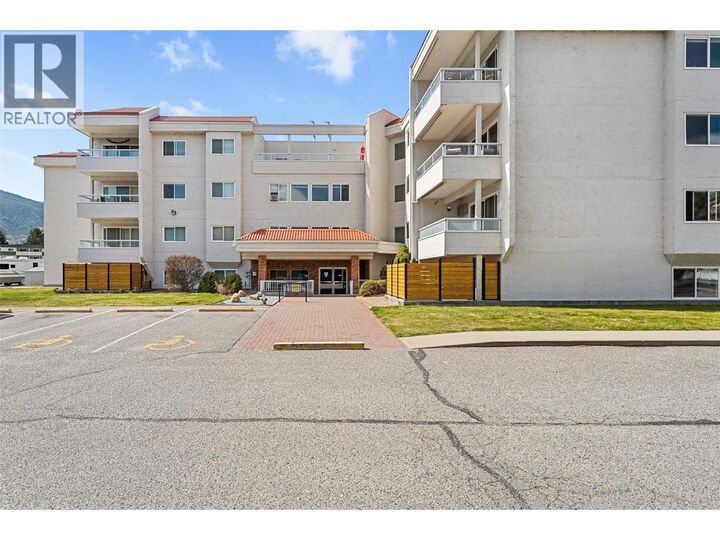 Property Photo:  284 Yortkton Avenue 205  BC V2A 3V5 