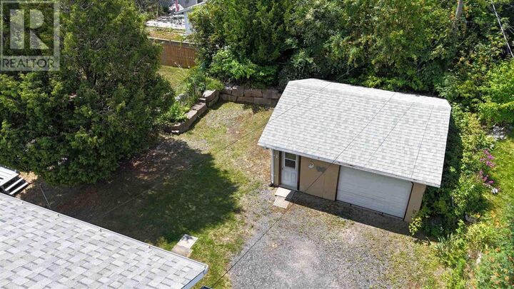 Property Photo: 70 Roman Ave ON P5A 1S1
