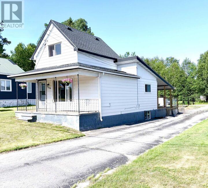 Property Photo:  926 Main Street North  ON P0H 1H0 