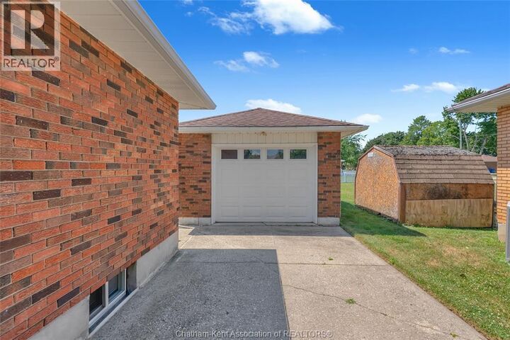 Property Photo:  146 Canterbury Street  ON N7L 3S7 