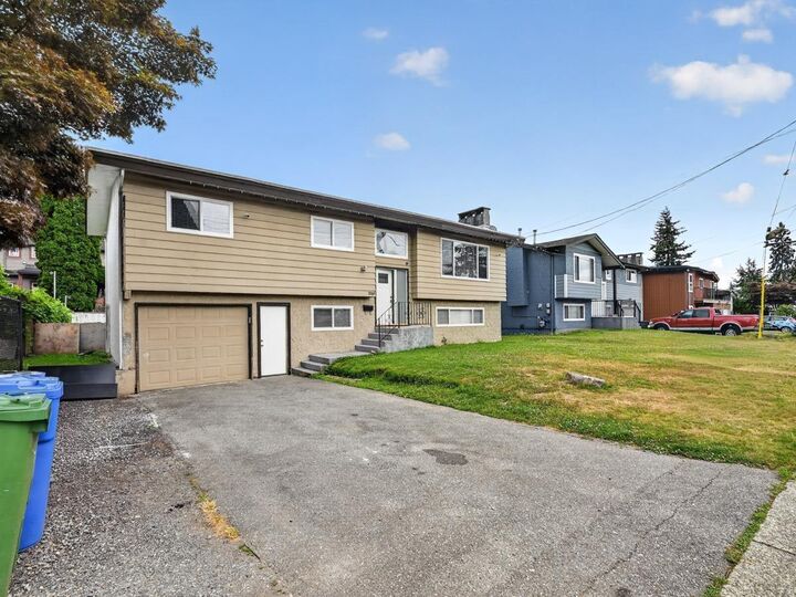 Property Photo: 2068 Ridgeway Street BC V2T 3X7