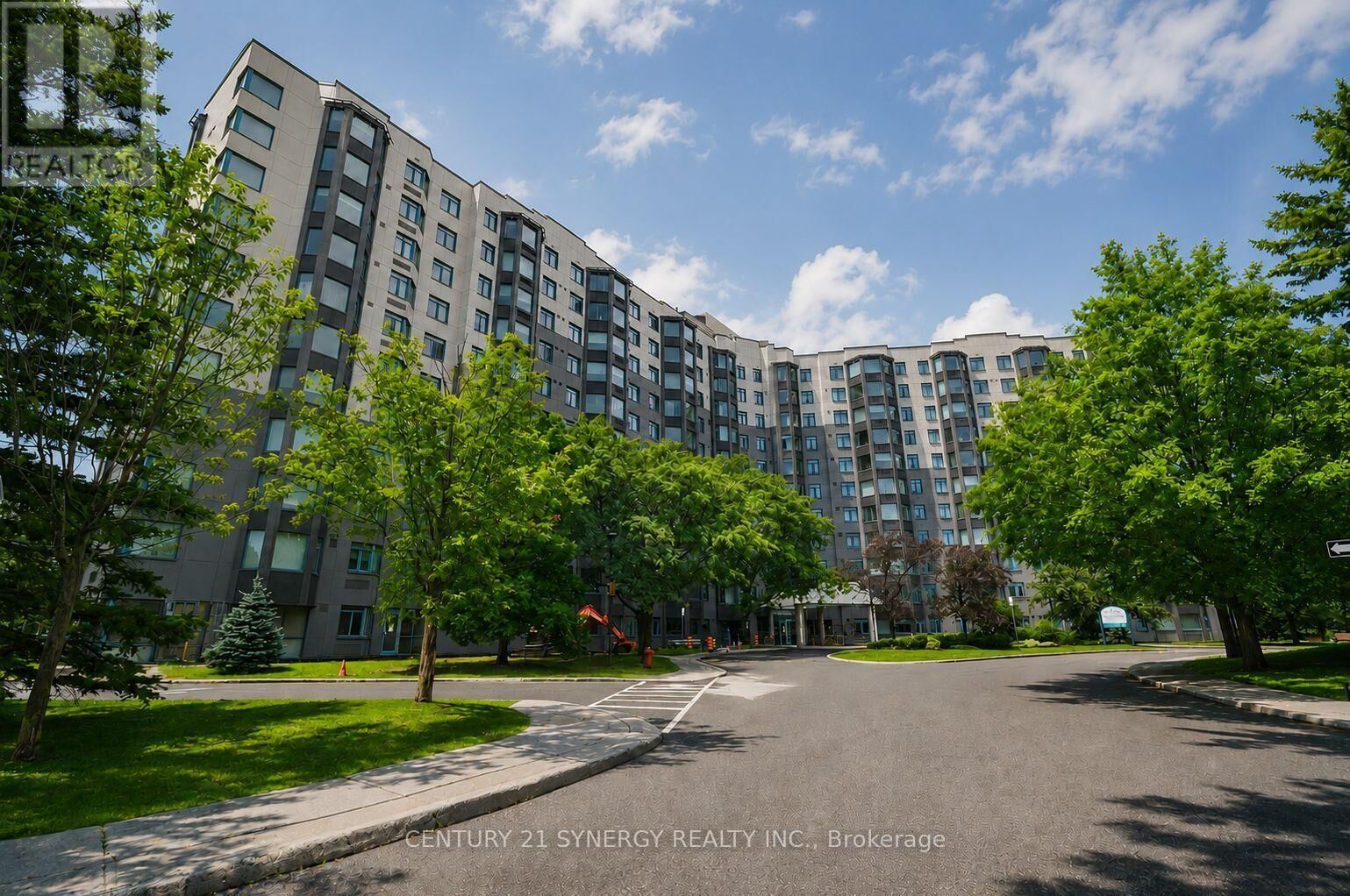Property Photo:  1025 Grenon Avenue 230  ON K2B 8S5 