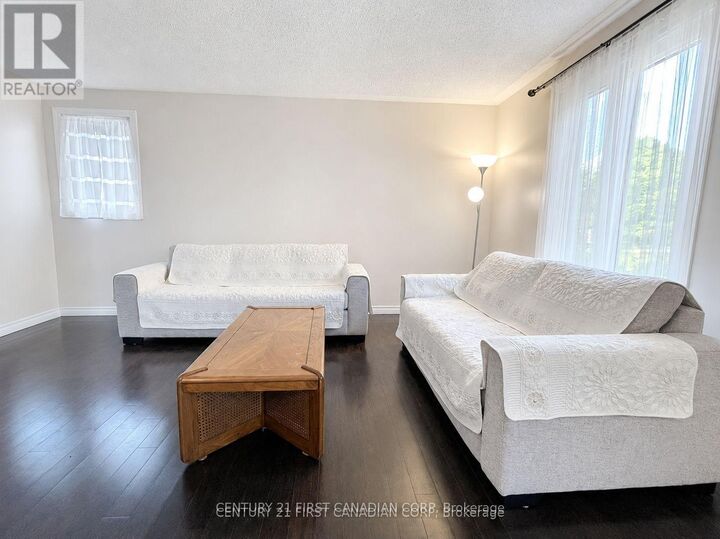 Photo de la propriété: 1341 Aldersbrook Road ON N6G 3J1
