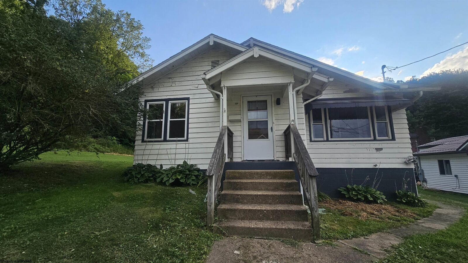 Property Photo:  389 Monroe Avenue  WV 26452 