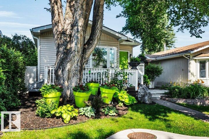 Photo de la propriété:  216 Greenwood Drive  AB T7X 1Y9 