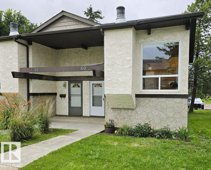 Property Photo: 60 Northwoods Village NW AB T5X 1T2