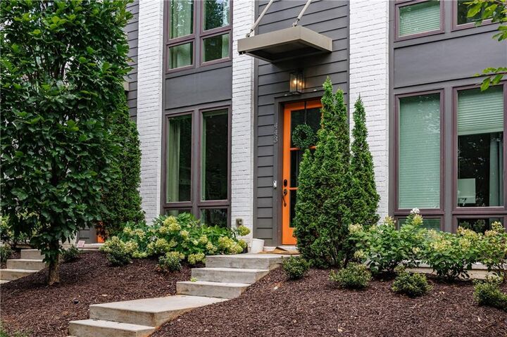Property Photo:  443 Parkway Drive NE  GA 30308 