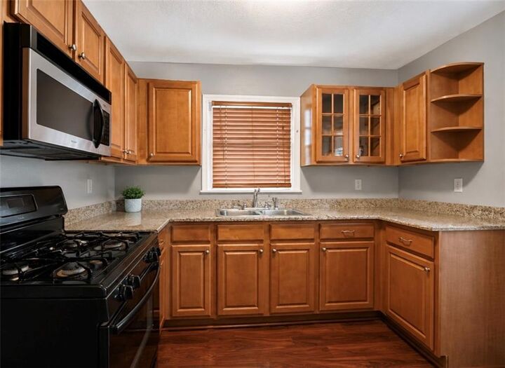 Property Photo: 2171 Lilac Lane GA 30032