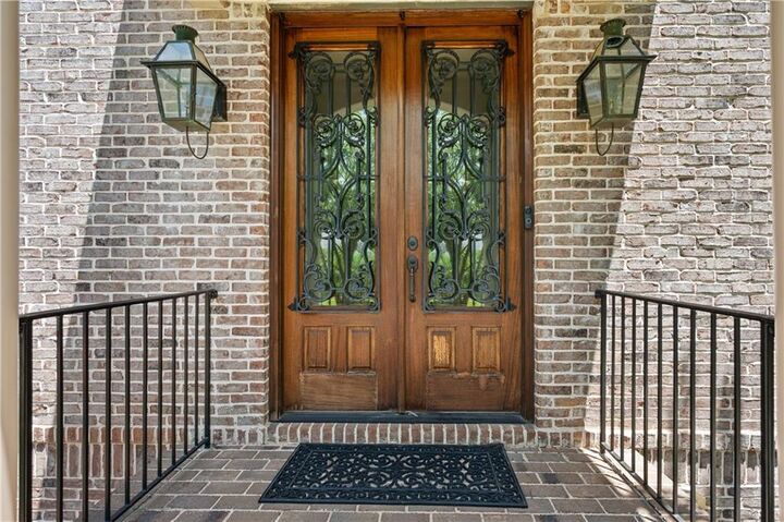 Property Photo: 3880 Stratford Walk Circle NE GA 30342
