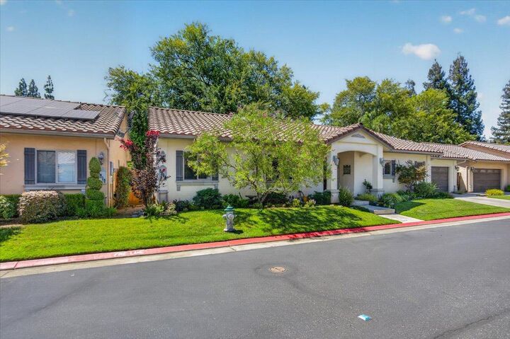 Property Photo:  6457 N Warren Avenue  CA 93711 