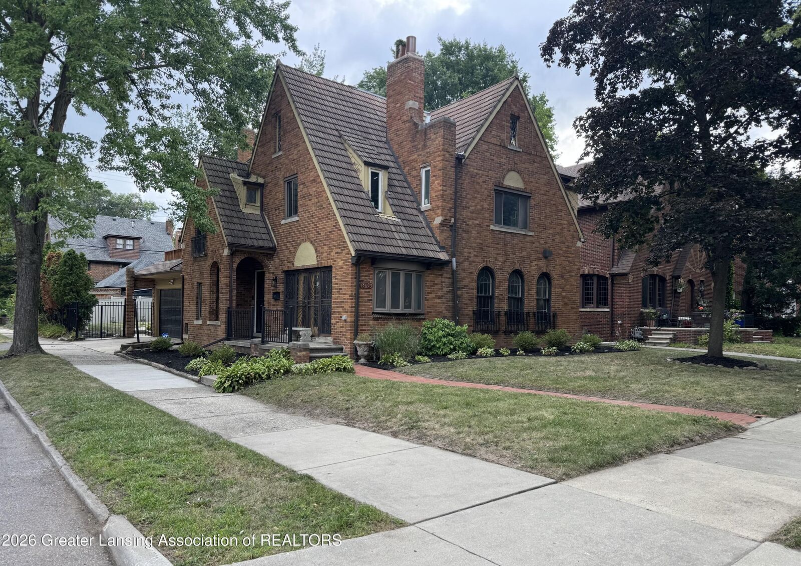 Property Photo: 18603 Parkside Street MI 48221