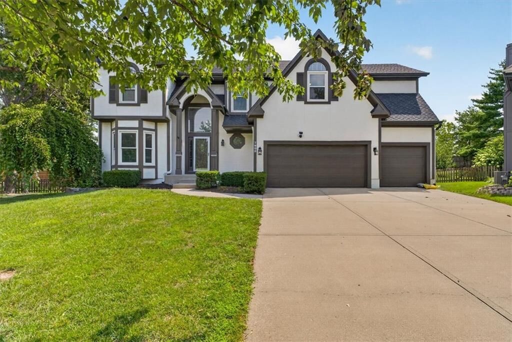 Property Photo:  7903 W 129th Terrace  KS 66213 