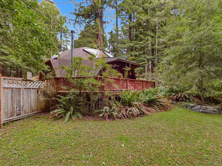 Property Photo:  2670 Fickle Hill Road  CA 95521 