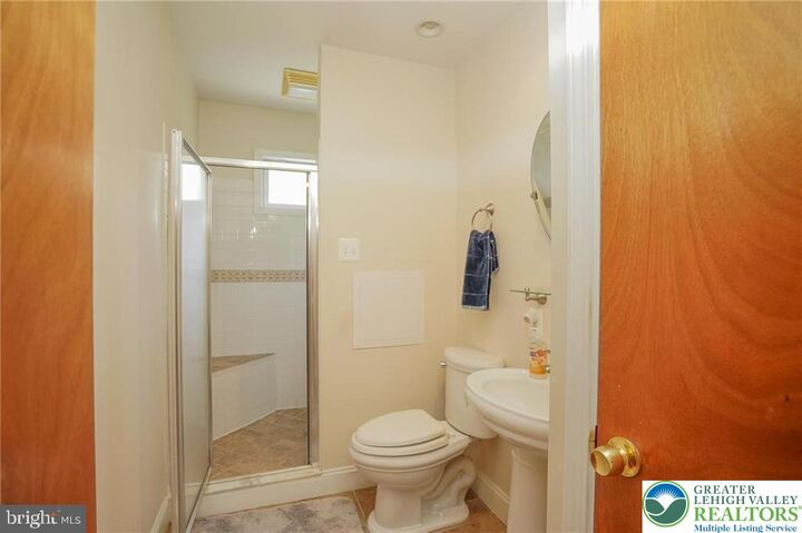 Property Photo: 142 Ridge Street PA 18218