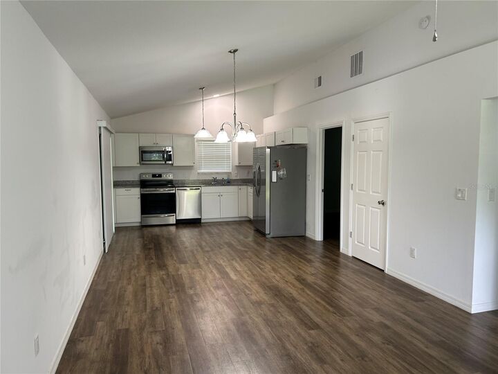Property Photo:  124 Cherry Avenue  FL 34450 